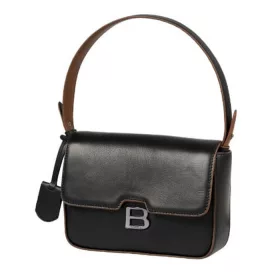   Burkely Modest Meghan fekete női bőr válltáska 21 x 13 cm