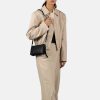 Burkely Soft Skylar fekete bőr oldaltáska, crossbody