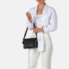 Burkely Casual Cayla fekete női bőr válltáska 23 x 15,5 cm