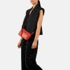 Burkely Rock Ruby piros női bőr oldaltáska, crossbody