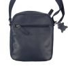 Harvey Miller Polo Club 30327 sötétkék férfi bőr oldaltáska 8 x 24 x 21 cm