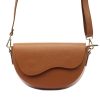 Luka 20-063 barna női bőr válltáska, oldaltáska, crossbody 26 x 16 x 9 cm