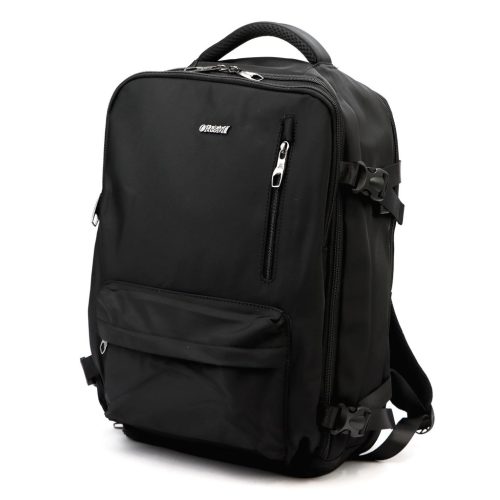 Ormi 5558 fekete férfi hátizsák 33 x 48 x 20 cm