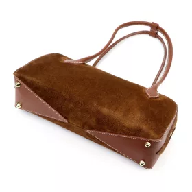 Luka 24-083 konyak női bőr válltáska 34 x 17 x 9 cm