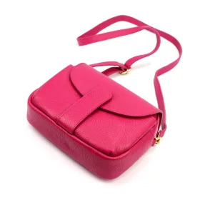 Luka 24-099 magenta női bőr oldaltáska 23 x 16 x 8 cm
