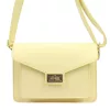 Luka 26-061 halvány sárga női bőr oldaltáska 23 x 16.5 x 9 cm