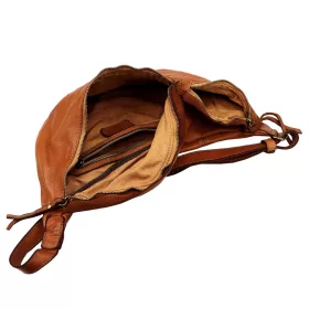 VS 019 konyak női bőr crossbody 40 x 20 x 14 cm