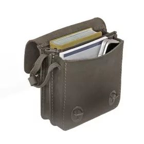   Blázek & Anni kis tuckzáras selyemfényű bőr válltáska 17 x 15,5 cm