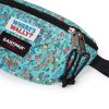 Eastpak Springer Wally Pattern Blue övtáska