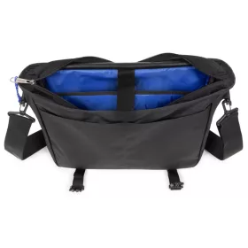 Delegate+ Black Eastpak oldaltáska, laptop táska 17