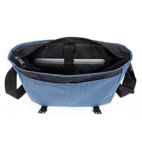   Eastpak Delegate+ Base EP Blue oldaltáska, laptop táska 17"