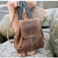 Női hátitáska, hátizsák